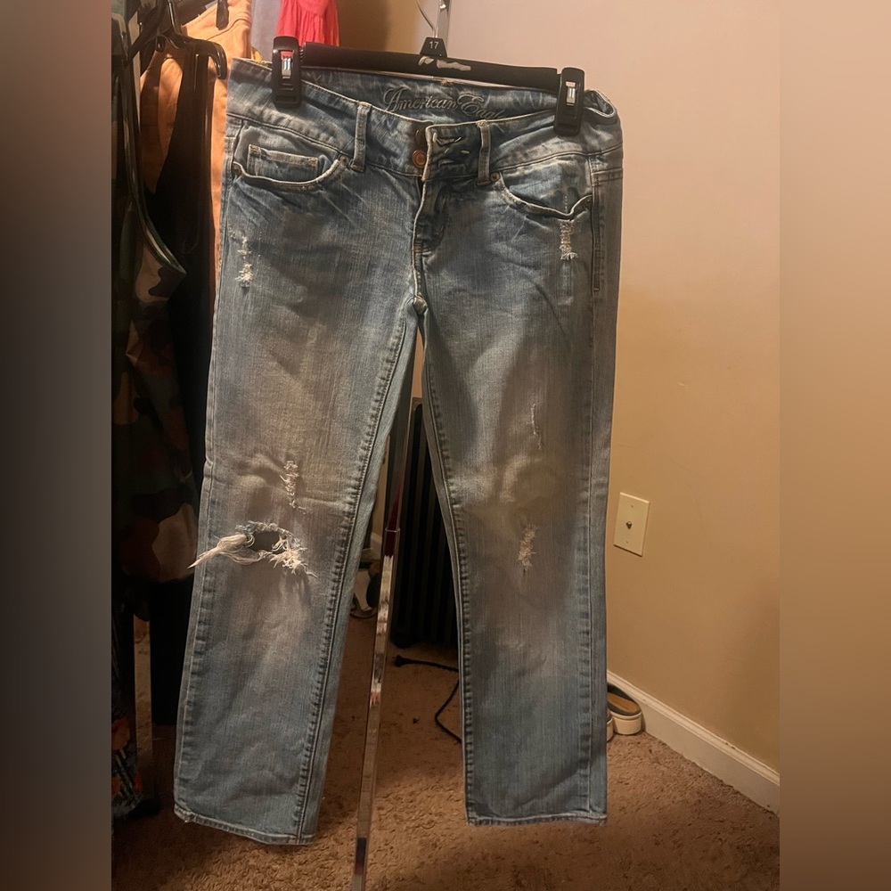 American Eagle Outfitters Light Blue Distressed Skinny Jeans